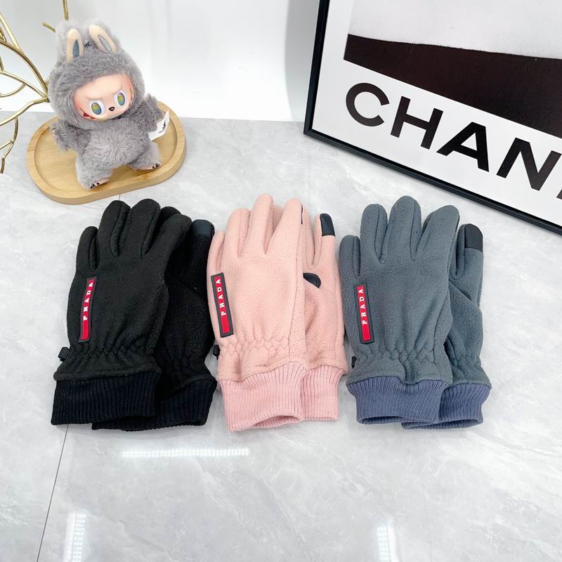 Prada Gloves dx02